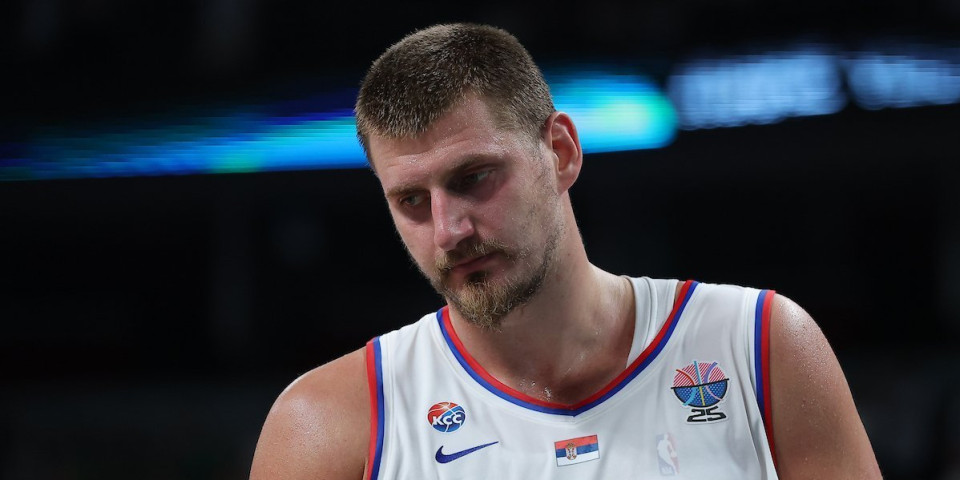 Nikola Jokić bio van sebe, pobesneo na klupi