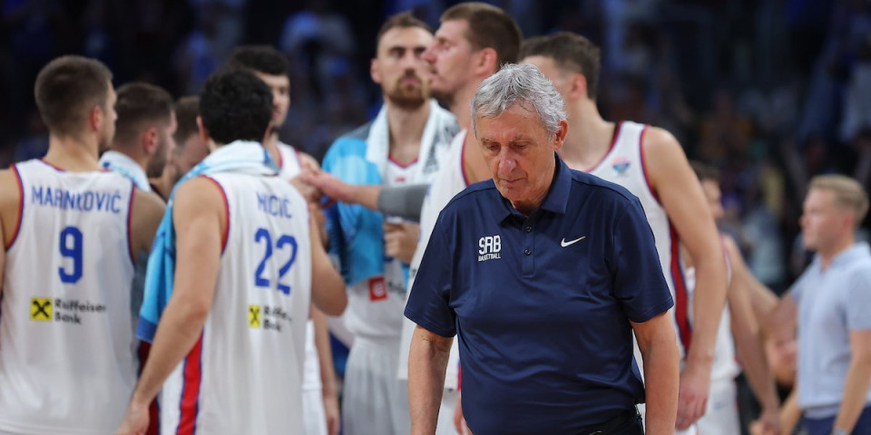 Navijači Srbije bljuju vatru, obrušili se na selektora Pešića i ove igrače