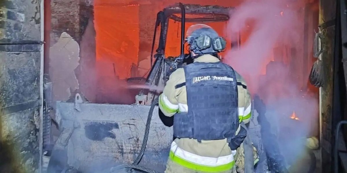 Panika: Deca hitno evakuisana: Veliki požar u internatu škole (FOTO)