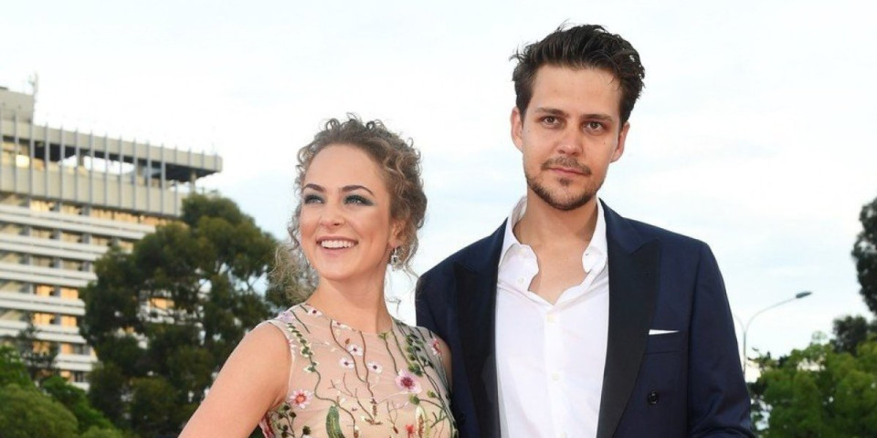 Prve slike bivše devojke Miloša Bikovića iz pritvora (FOTO)