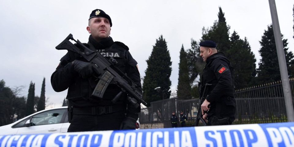 Visokopozicionirani pripadnik kriminalne grupe ubijen u Kotoru? Ubica pucao kroz šoferšajbnu