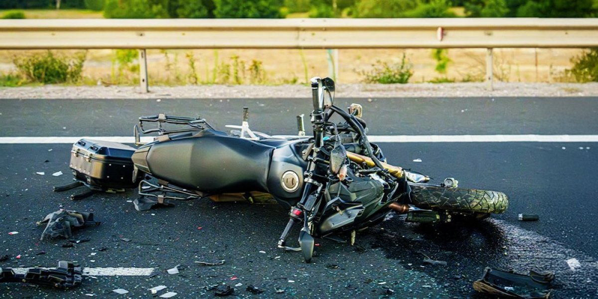 Poginuo motociklista: Nesreća u Pećincima