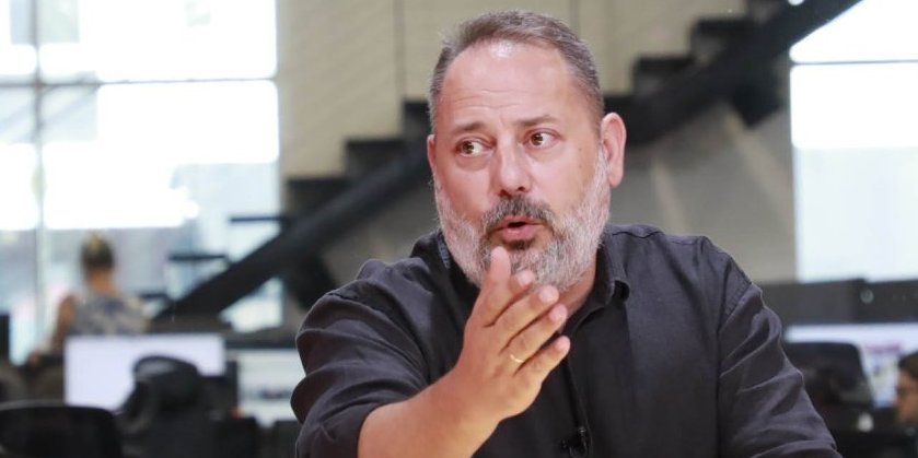 "Crno nam se piše": Branko Babić podelio urnebesan snimak - evo šta Nemci poklanjaju blokaderima, i to 1.000 komada