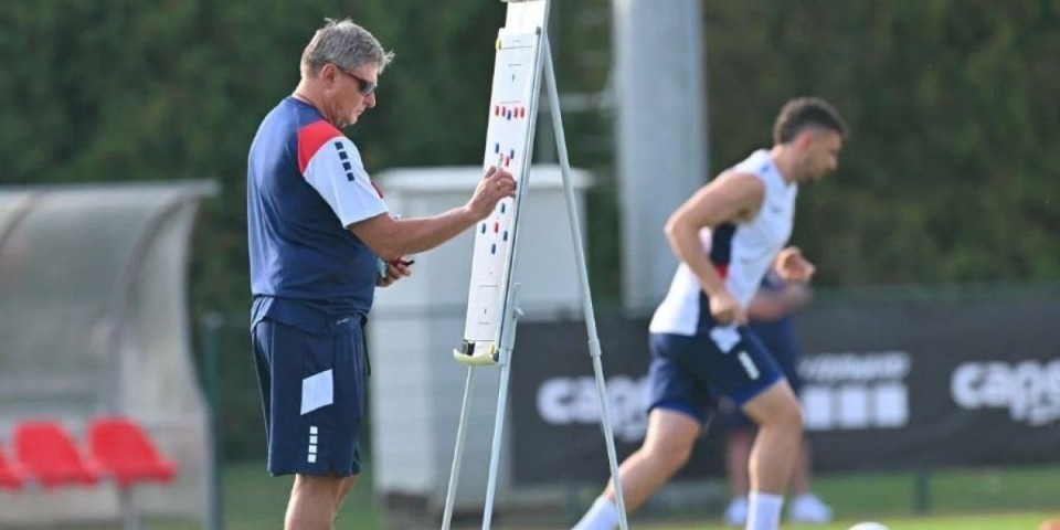 Piksi ovo nikada nije radio: Na treningu "orlova" svi gledali u Mitra, a selektor šokirao