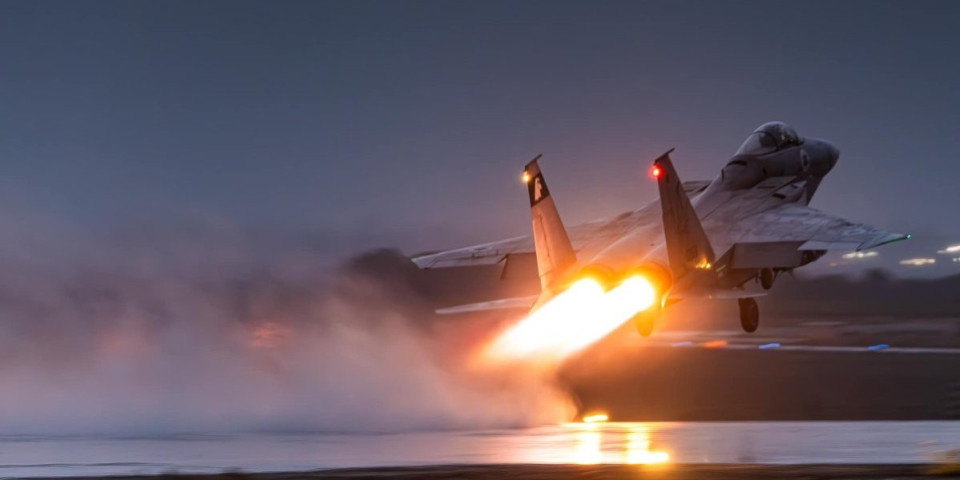 Izraelska avijacija ponovo seje smrt: Haos nad južnim Libanom (VIDEO)