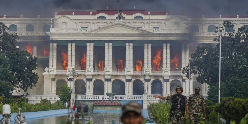 Krenuli na put iz snova, završili u paklu: Porodica iz Srbije svedočila haosu u Nepalu