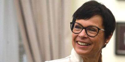 Evropska komesarka Marta Kos nedvosmisleno je osudila vandalizam blokadera.