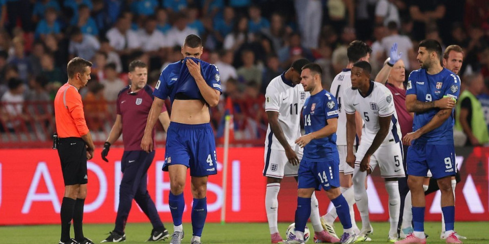 Novi pad "orlova": Srbija nazadovala na FIFA rang listi, prestigli nas i Rusi (FOTO)