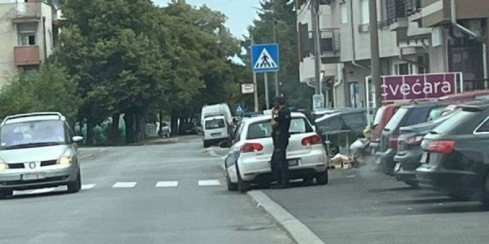 Bomba u šahti: Policija na licu mesta
