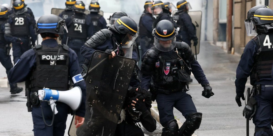 Pada vlada ako ne prelome! Agonija evropske sile - oglasio se premijer!