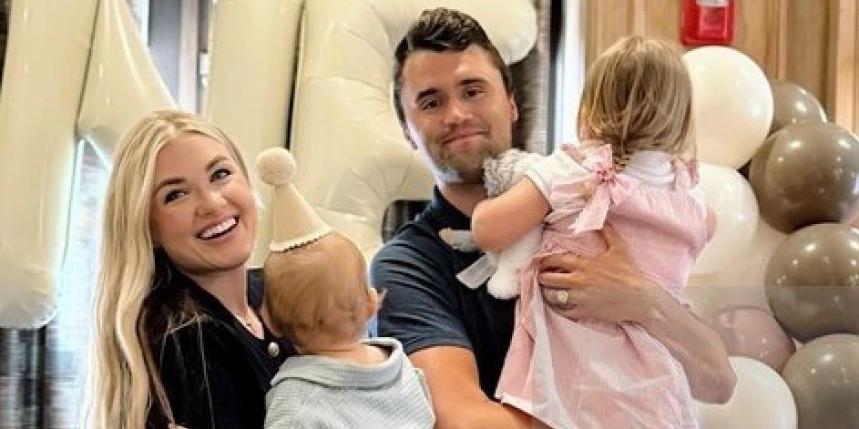 Evo ko je žena ubijenog Čarlija Kirka: Iza sebe ostavio dvoje male dece (FOTO)