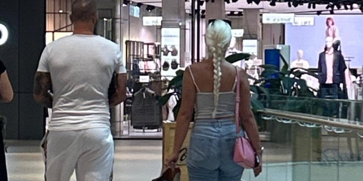 Nikola Lakić sa suprugom