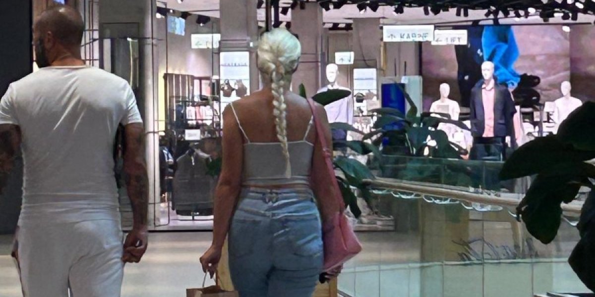 Nikola Lakić sa suprugom