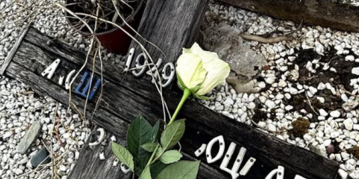 Grob oca Kije Kockar