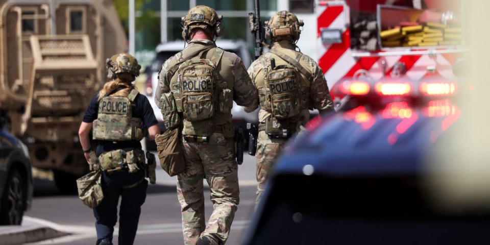 Šokantno otkriće! Ovim je ubijen Čarli Kirk! FBI objavio: Imamo snimak lica!