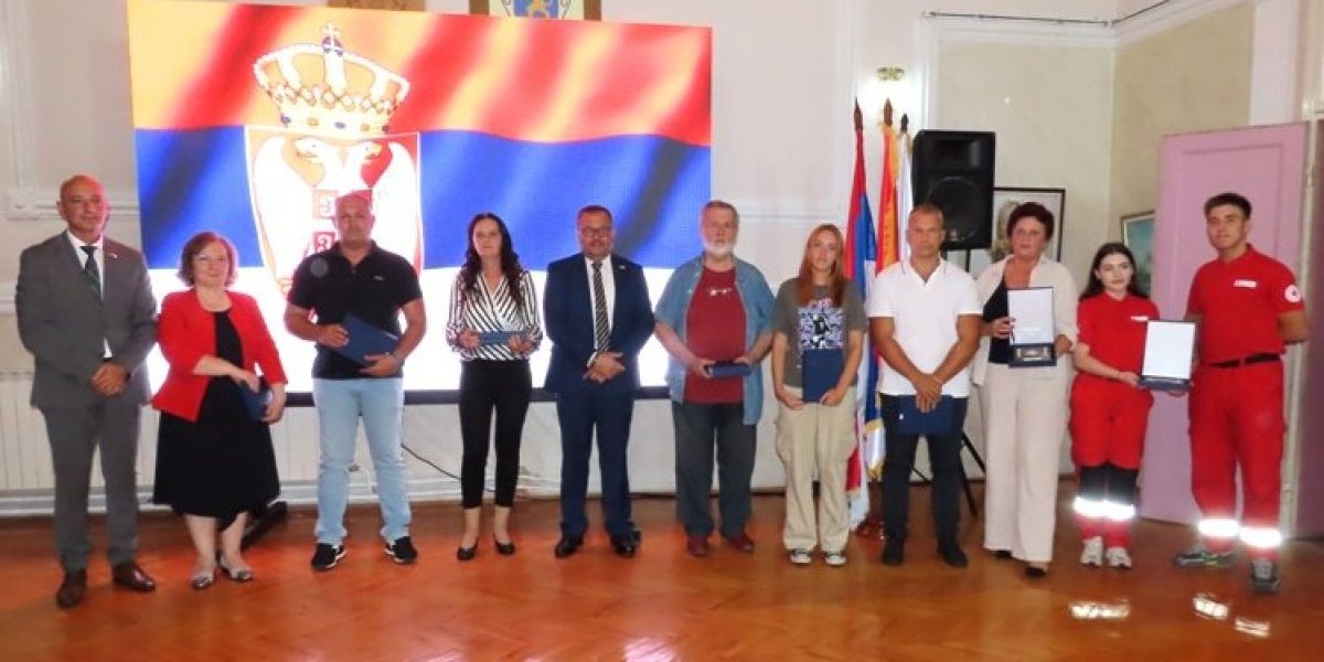 Nagrađeni povodom Dana opštine 