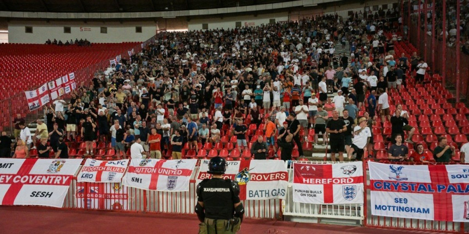 Englezi fascinirani stadionima u Srbiji: Voždovac, Obrenovac, Obilić... Ovo je raj! (FOTO)