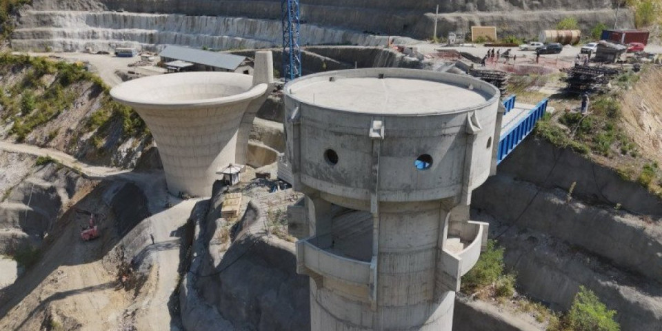Da ima vode i da bude jeftinija: Evo kako teku radovi na izgradnji brane Svračkovo (FOTO)