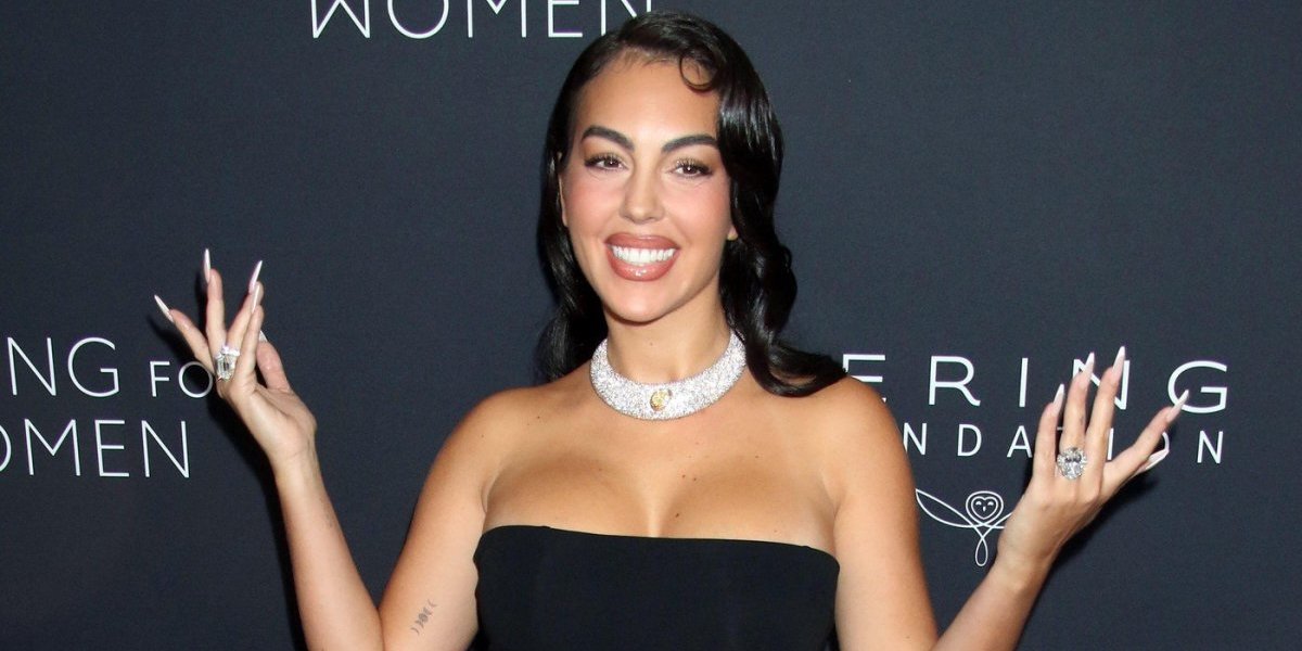 Georgina Rodrigez okićena dijamantima: Zapalila Njujork u uskoj haljini - lepša nego ikad (FOTO)