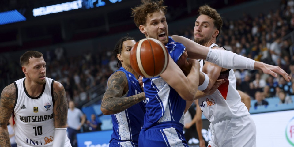 Nemačka u finalu Evrobasketa: Šruder i ekipa nokautirali žilave Fince