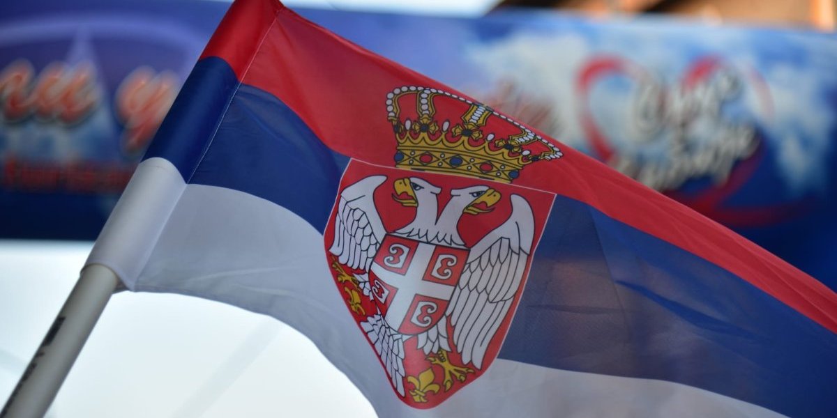 Šumadinci i Piroćanci dostojanstveno obeležili Dan srpskog jedinstva, slobode i nacionalne zastave (VIDEO)