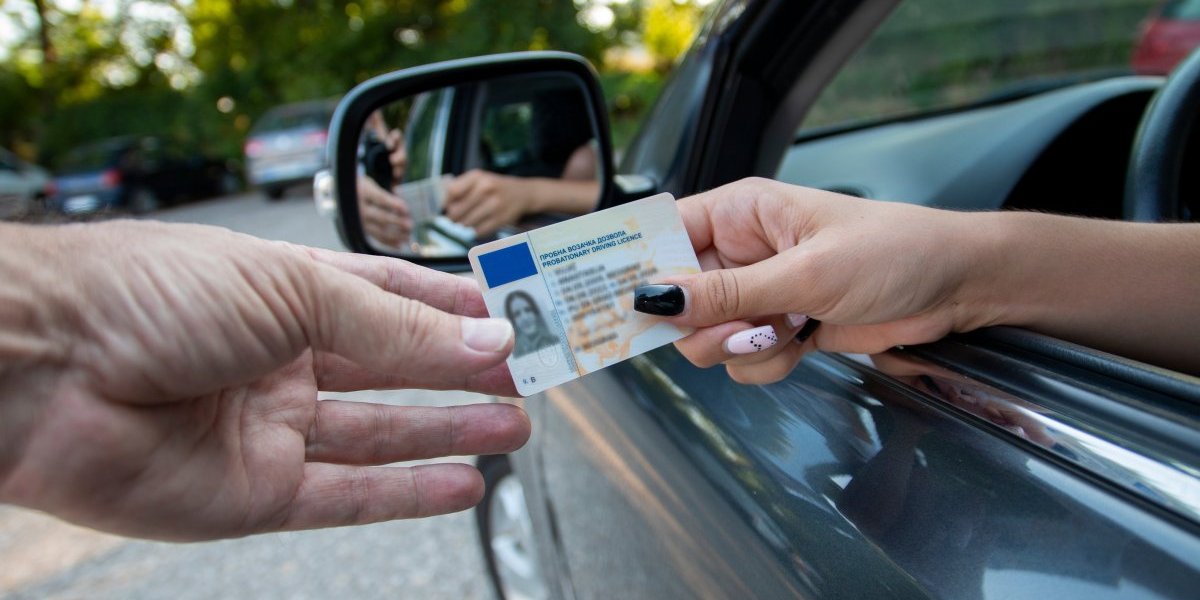 Ovo morate da znate ako imate vozačku dozvolu: Pravila su jasna