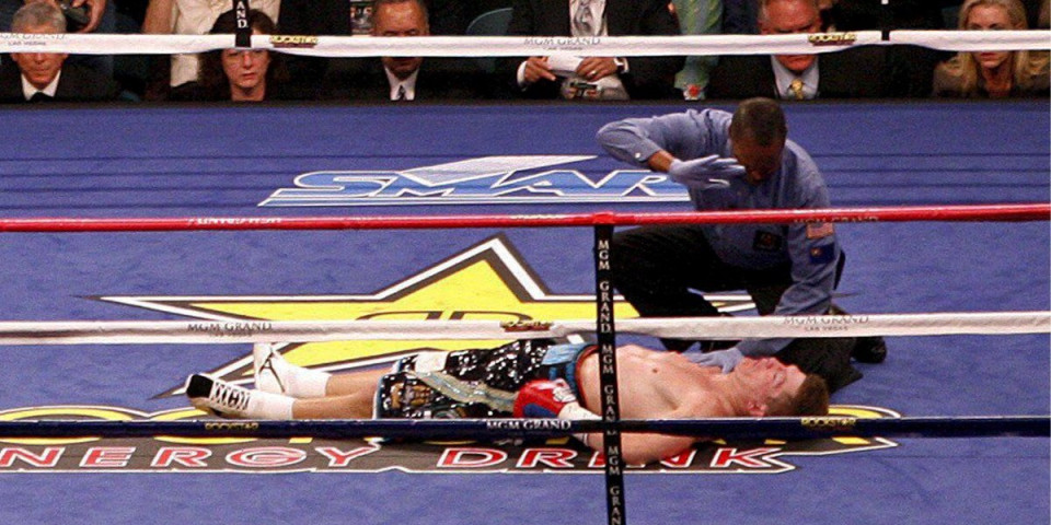 Velika tragedija: Preminuo bivši svetski prvak, planirao je povratak u ring...