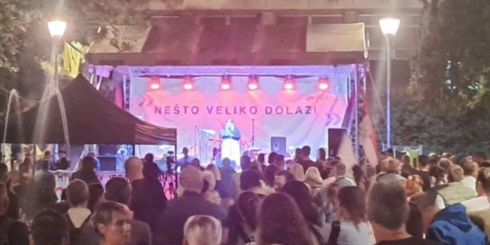 Propalo im "nešto veliko": Blokaderi u Novom Sadu doživeli fijasko (FOTO)