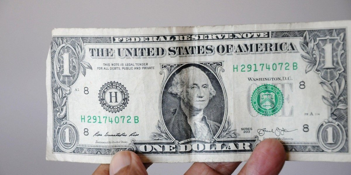 Amerikanci u strahu! Ljudi kupuju oružje kao pomahnitali: Ubistvo Kirka izazvalo haos na berzi