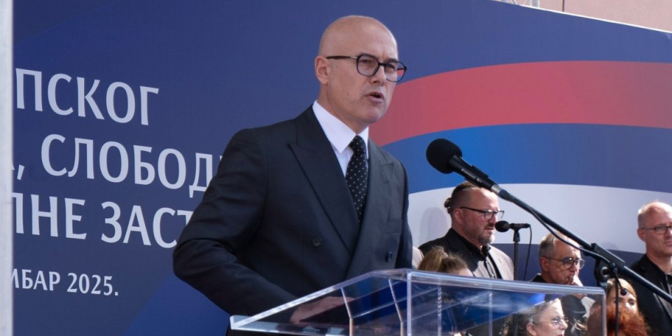 Vučević: Da idemo napred u miru i mudrosti