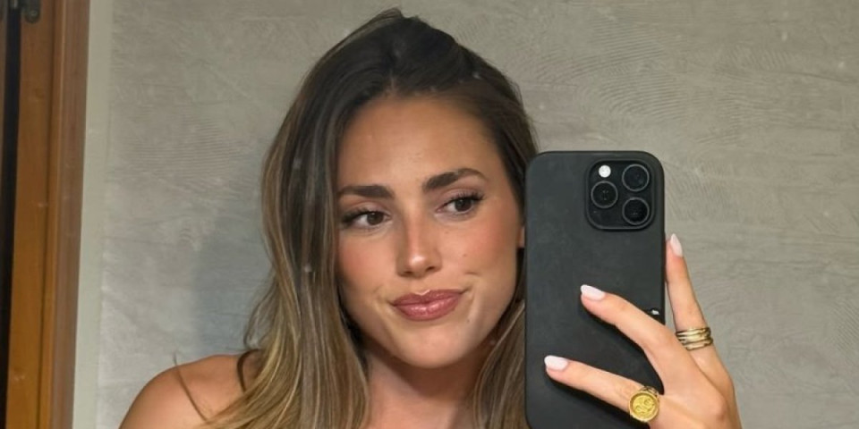 Padaju vilice - Fatalna skakačica Klara omađijala muškarce (FOTO)