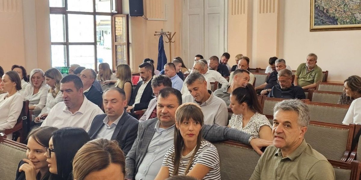 Skupština Užica oborila rekord: Posle pet dana završeno i glasanje za smenu gradonačelnice