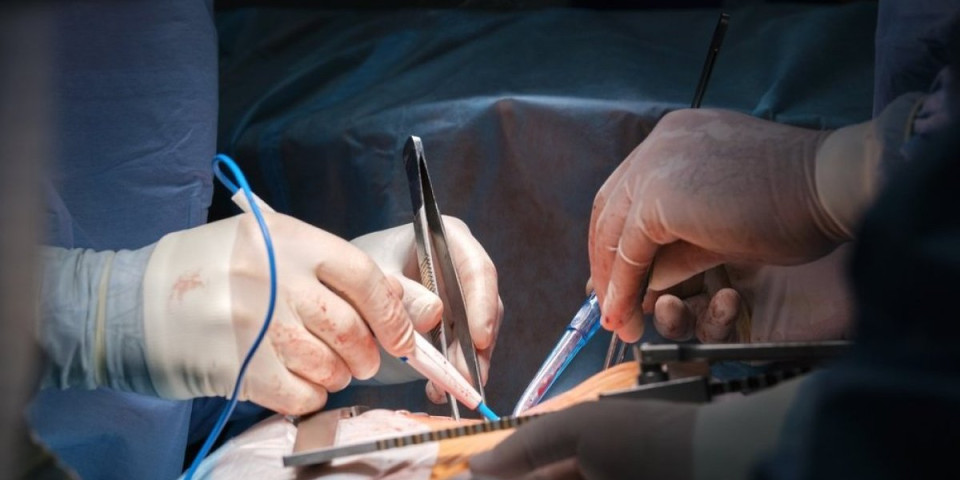 Kako operacija krajnika pođe po zlu? Dve smrti za samo tri dana uzdrmale Srbiju