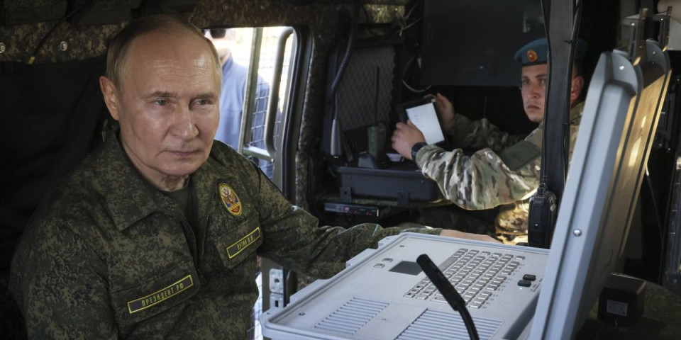 Putin zapretio Zapadu: Nećemo stati dok ne ostvarimo ciljeve