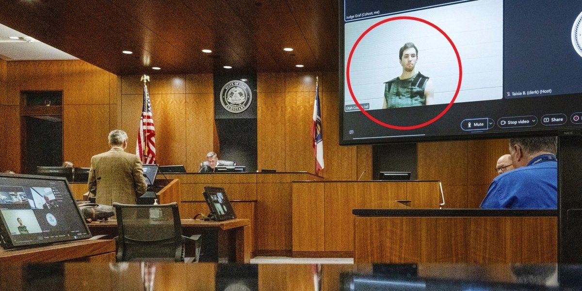 (VIDEO) Šokantan detalj na ubici Čarlija Kirka: Pojavio se pred sudom i prizorom iznenadio sve