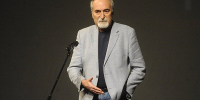 Milan Ćulibrk, nekadašnji glavni urednik NIN, priznao je na tajkunskim televizijama da su "žuti" uništili srpske banke.