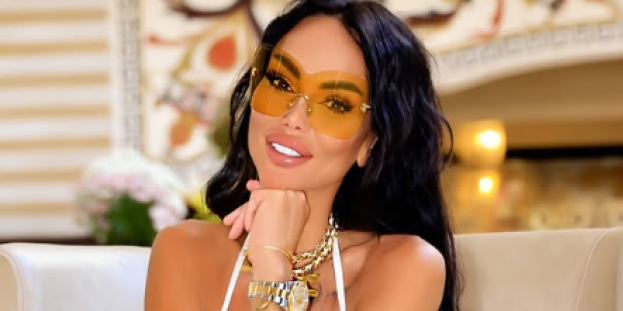 Opaki snimak će vas ugrejati: Tamara Đurić u grudnjaku prkosi kiši