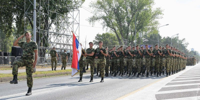 Sutra, sa početkom u 11 časova, građani Srbije moći će da prisustvuju velikoj vojnoj paradi "Snaga jedinstva“ na prostoru kod Palate Srbija na Novom Beogradu.