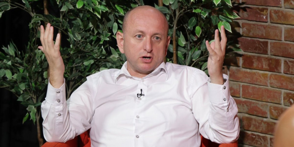 Objava koju morate pročitati! Milan Knežević u svom stilu: Ilija Srdanović - Milov izabrani doktor