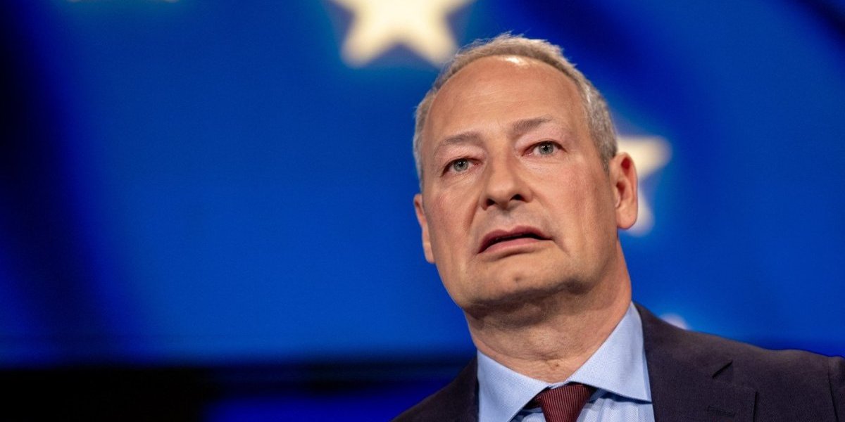 Kurtijev lobista i srbomrzac ponovo udario na Srbiju i Vučića: Dobio je odgovor kom se nije nadao