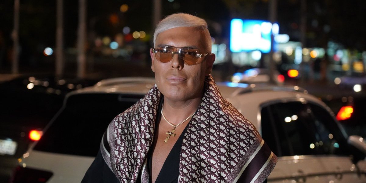 Ražnatovićka ga terala da sedi na podu, a Karleuša... Boki 13 o ljutim rivalkama