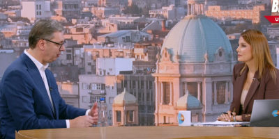 Gostujući u jutarnjem programu na Blic televiziji, predsednik Srbije Aleksandar Vučić našao se u direktnom verbalnom okršaju sa voditeljkom Majom Nikolić.