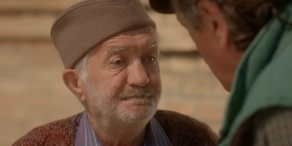 Težak život Đode iz "Selo gori": Još kao dete ostao bez oka, a kasnije mu Srbi u Londonu spasili život