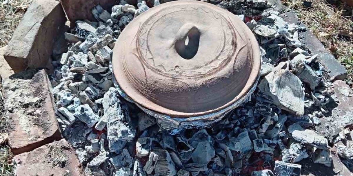 Priprema jela u saču