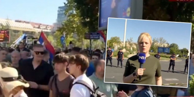 Novinarka N1 Žaklina Tatalović ponizila je pristalice SNS-a nazivajući ih „istovarenima iz autobusa“, dok je druge predstavila kao „samostalne“.