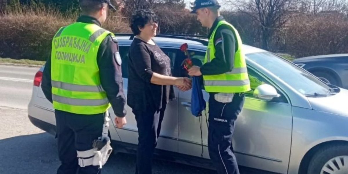 Ovako pančevački saobraćajci rade svakog Osmog marta
