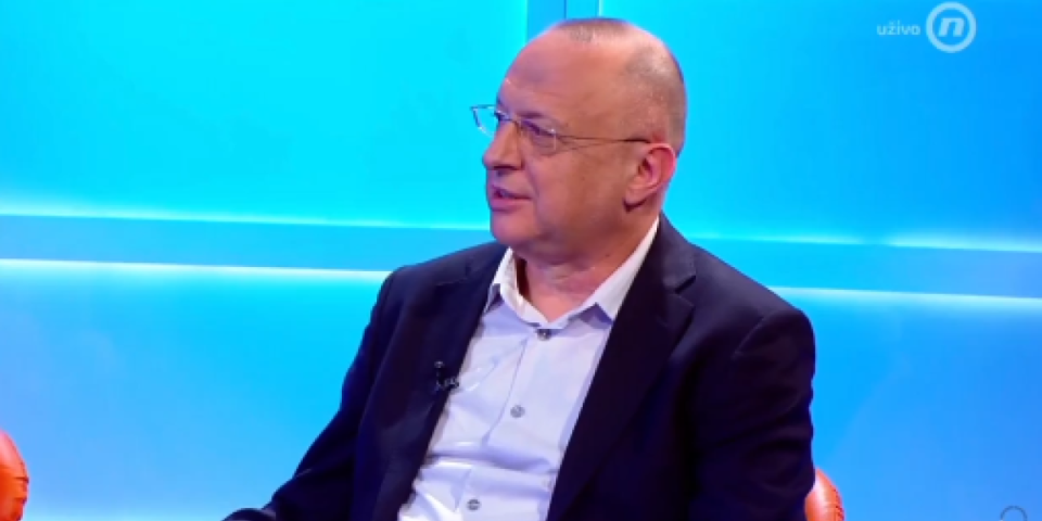 Blokaderi na aparatima, ne veruju da su ovo čuli u Utisku nedelje: Dekan priznao kako može biti posle Vučića