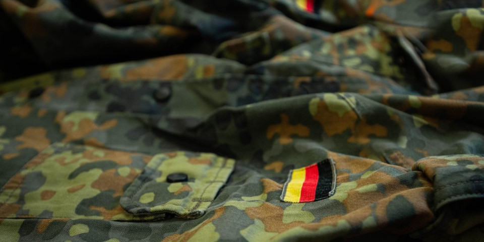 Ludilo ne prestaje: Zapad nastavlja da diže tenzije - Opet prete ratom, a sada su otišli i korak dalje...