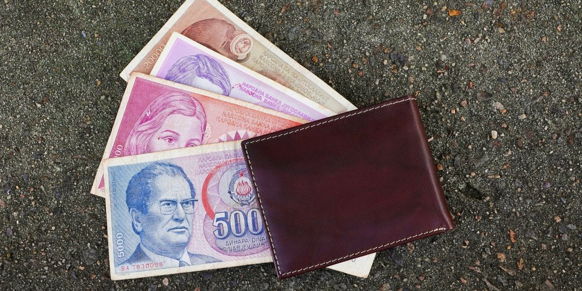 Da li ste sačuvali ovu novčanicu? Može se prodati za masne pare (FOTO)