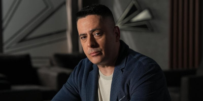 U sredu, 1. oktobra od 20 časova na Prvoj televiziji počinje osma sezona najgledanije domaće serije – "Igra sudbine", koja ove jeseni nosi naziv "Strast i osveta".